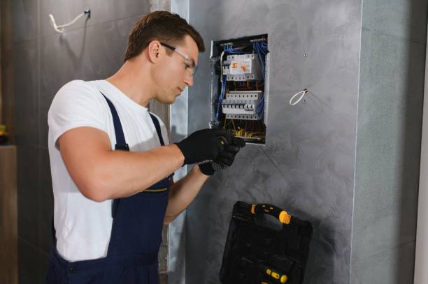 Best Emergency Electrical Repair  in La Quinta, CA